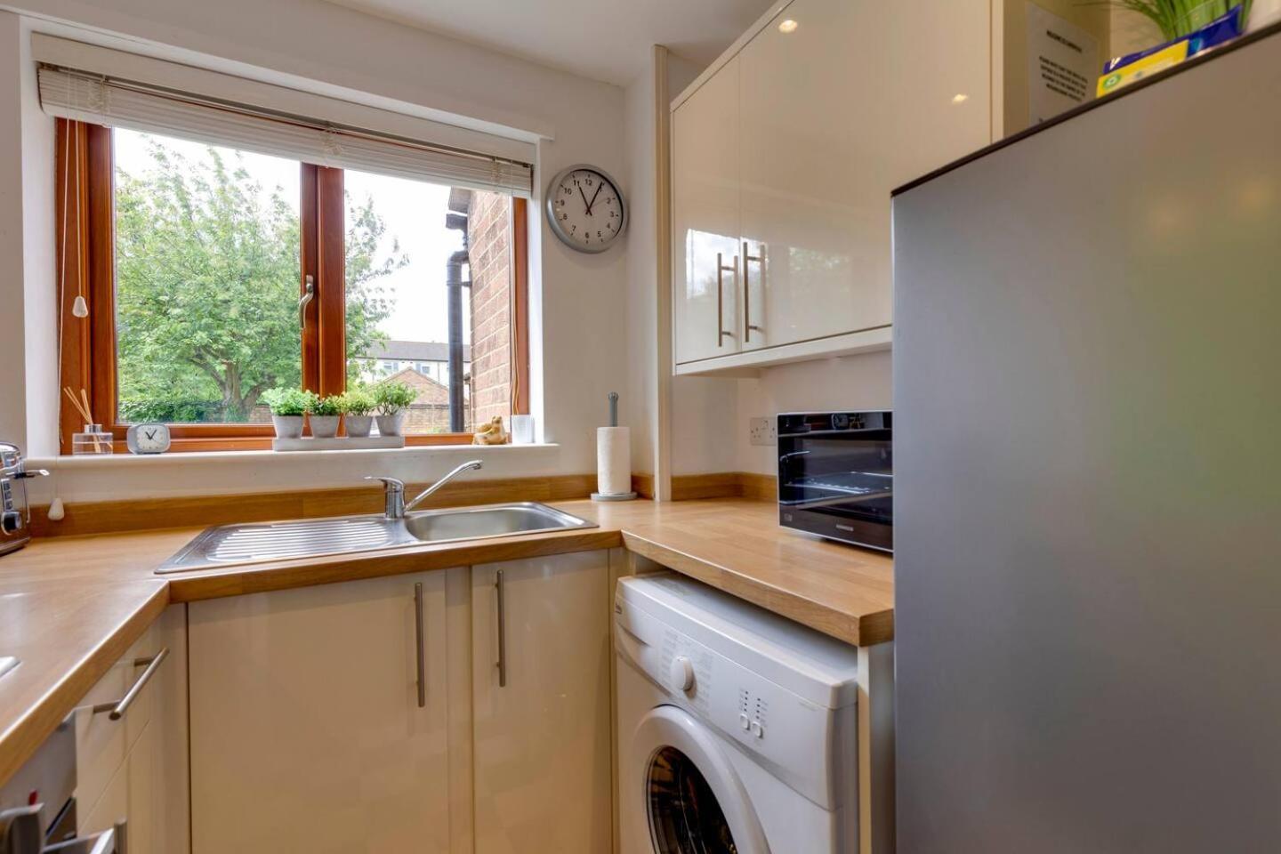 Fully Refurbished 1 Bedroom Cambridge  Exterior photo